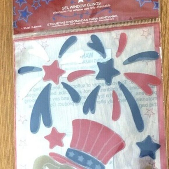Window Gel Cling Patriotic Puppy Dogs Memorial July 4th USA Fireworks Stars NIP - Picture 3 of 5